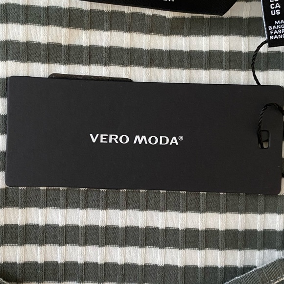 VERO MODA sz S Junior White and Olive Green Stripes Feminine Pullover Top - Picture 8 of 12